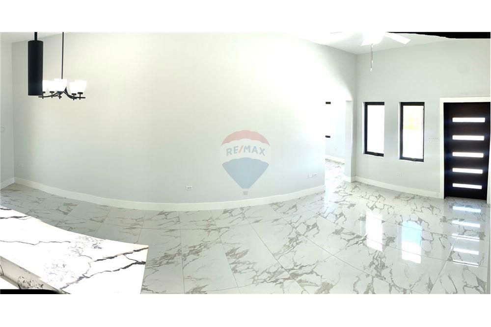 Villa - Te Koop - High Rock, Frank Sound, Cayman Islands - 5 - 90146033-41