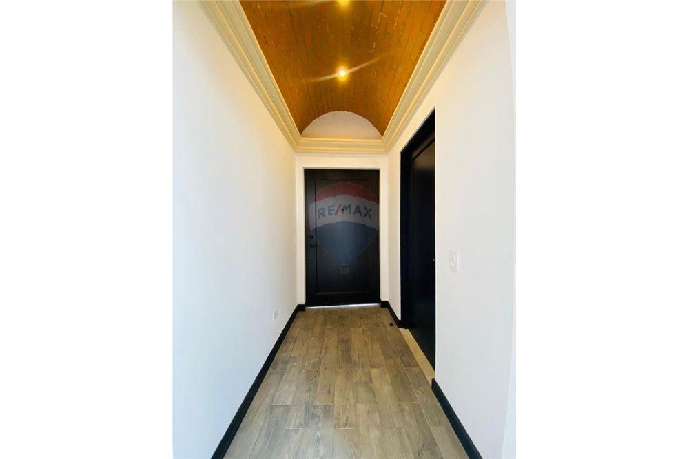 Villa - For Sale - Alotenango, Sacatepéquez, Guatemala - 1 - 90129009-102