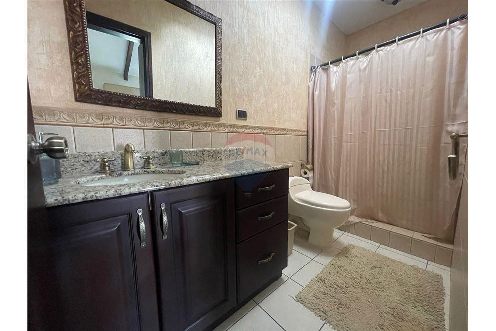 Villa - For Sale - Jocotenango, Sacatepéquez, Guatemala - 11 - 902651007-5