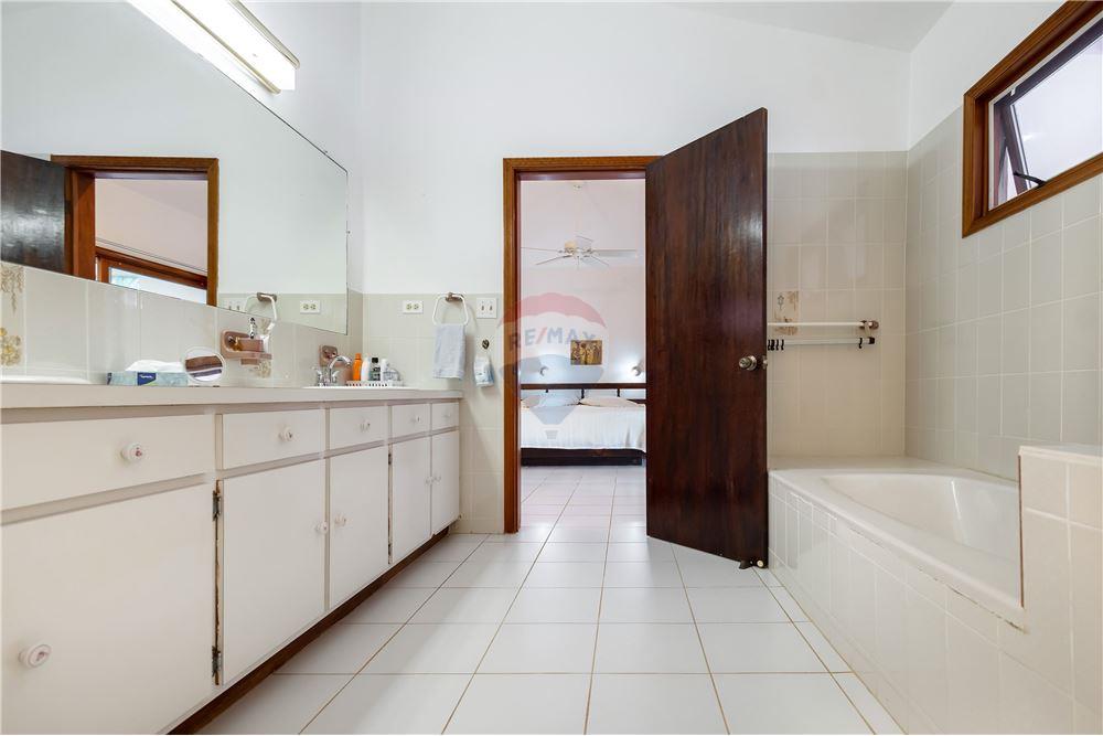 Villa - For Sale - Maho Area, St Maarten, St. Maarten - 10 - 90144016-33