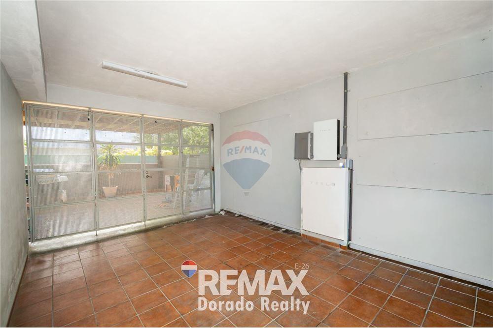 Villa - For Sale - URB Levittown Lakes, Toa Baja, Puerto Rico - 3 - 90107014-8