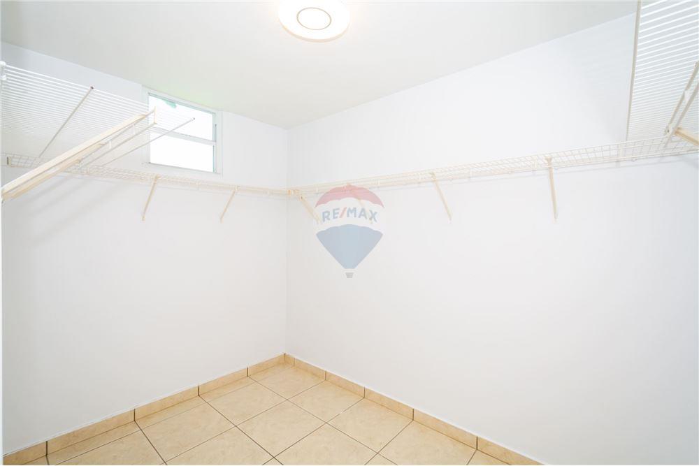 Villa - Te Koop - Est Cerro Gordo, Vega Alta, Puerto Rico - 32 - 90107007-118