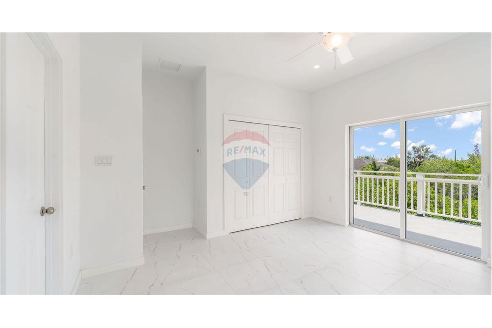 Villa - For Sale - Savannah, Savannah, Cayman Islands - 12 - 90146004-170