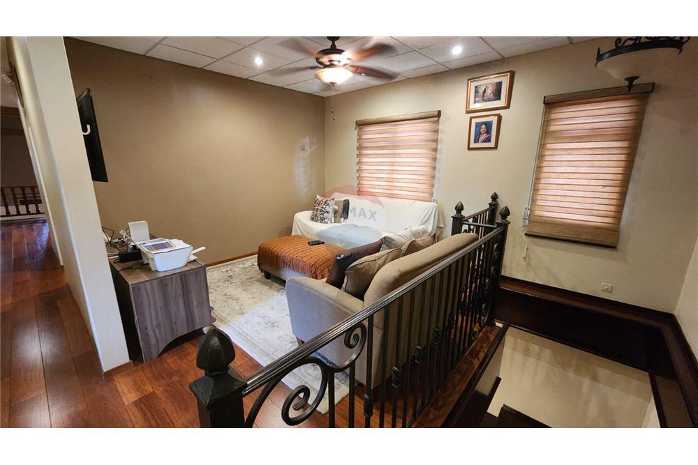 Villa - Te Koop - Arima, Arima, Trinidad and Tobago - 2 - 90155095-40