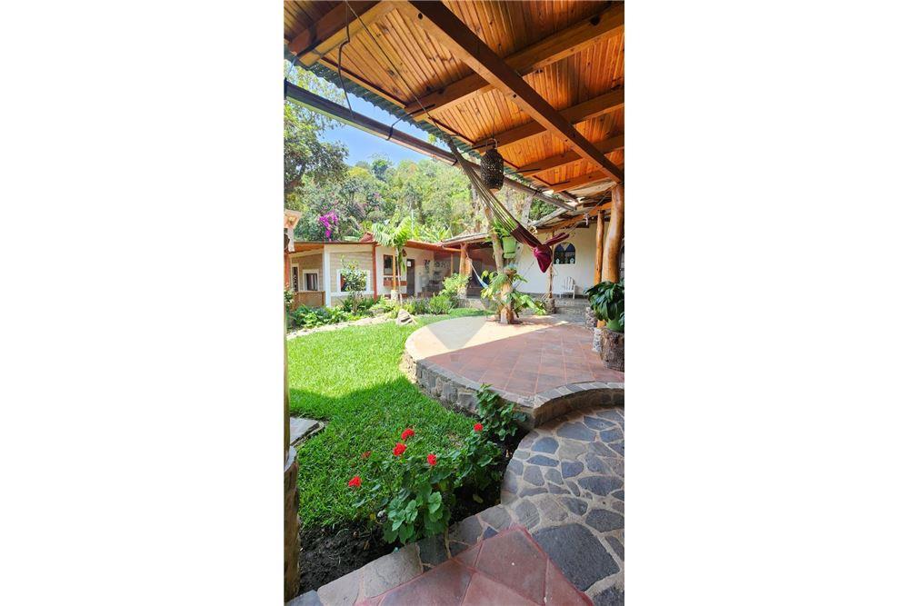 Bedrijfsmatig / Detailhandel - Te Koop - San Marcos La Laguna, Sololá, Guatemala - 12 - 902651004-3