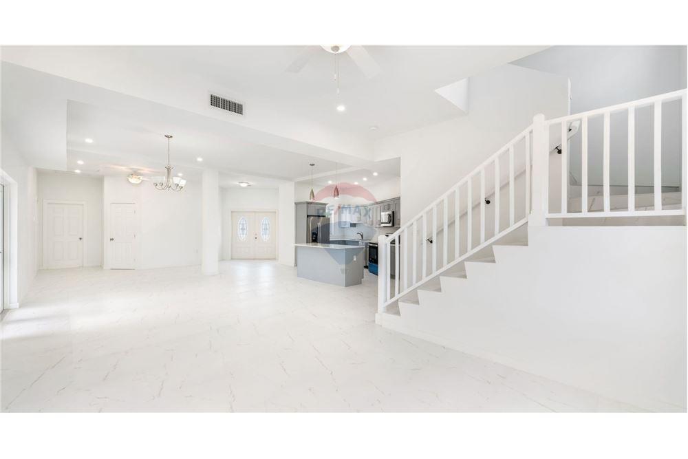 Villa - For Sale - Savannah, Savannah, Cayman Islands - 28 - 90146004-170