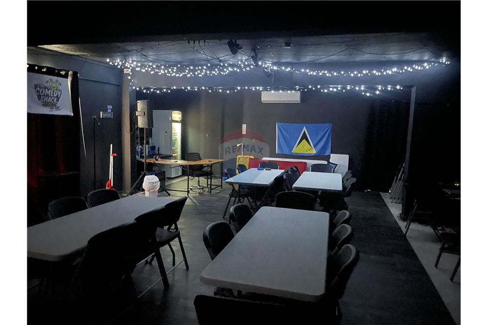 Bedrijfsmatig / Detailhandel - Te Koop - Gros Islet, Gros-Islet, St Lucia - 2 - 902071001-208