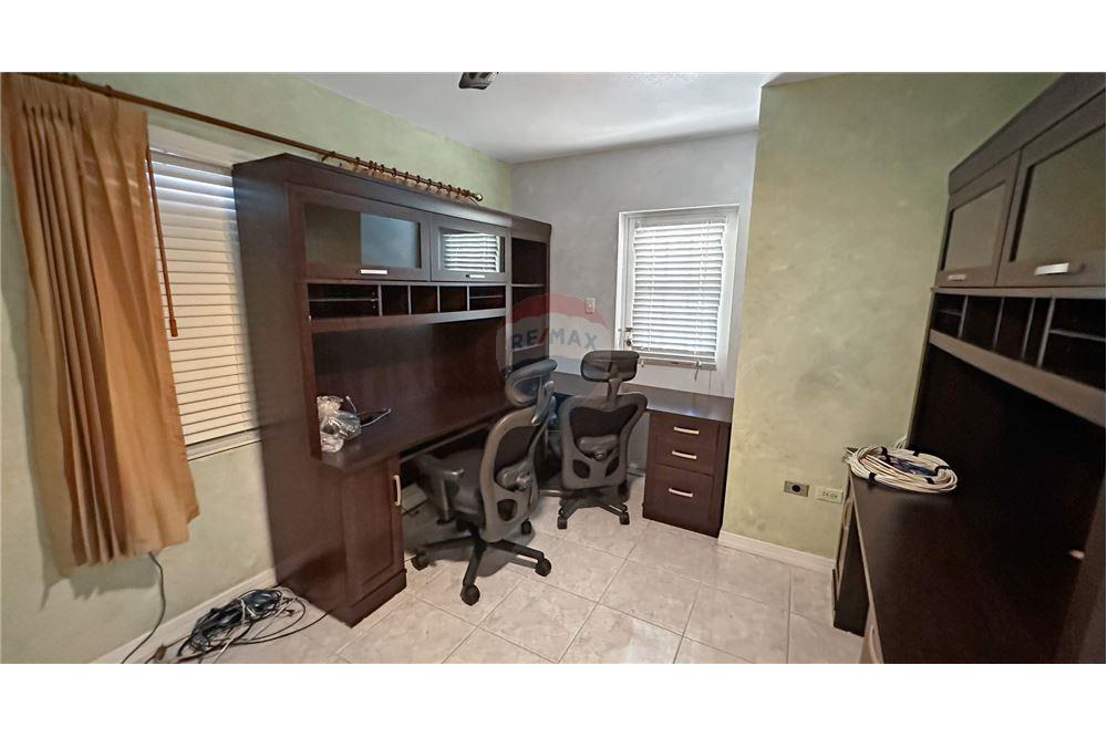 Appartement - Te Koop - George Town East, George Town, Cayman Islands - 24 - 90146011-181