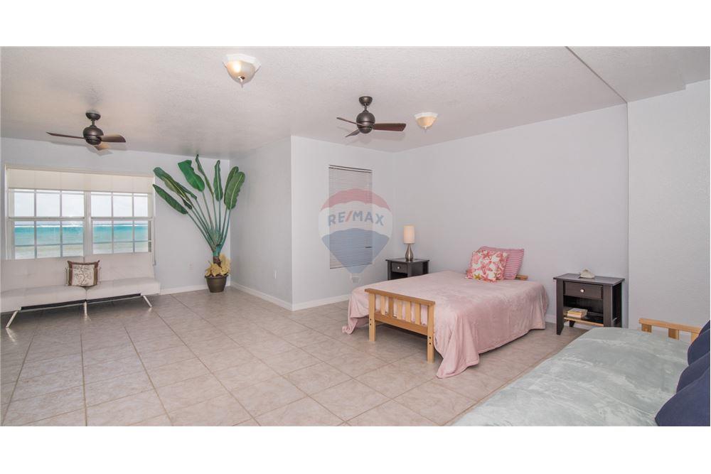 Appartement - Te Koop - East End, East End, Cayman Islands - 27 - 90146034-188