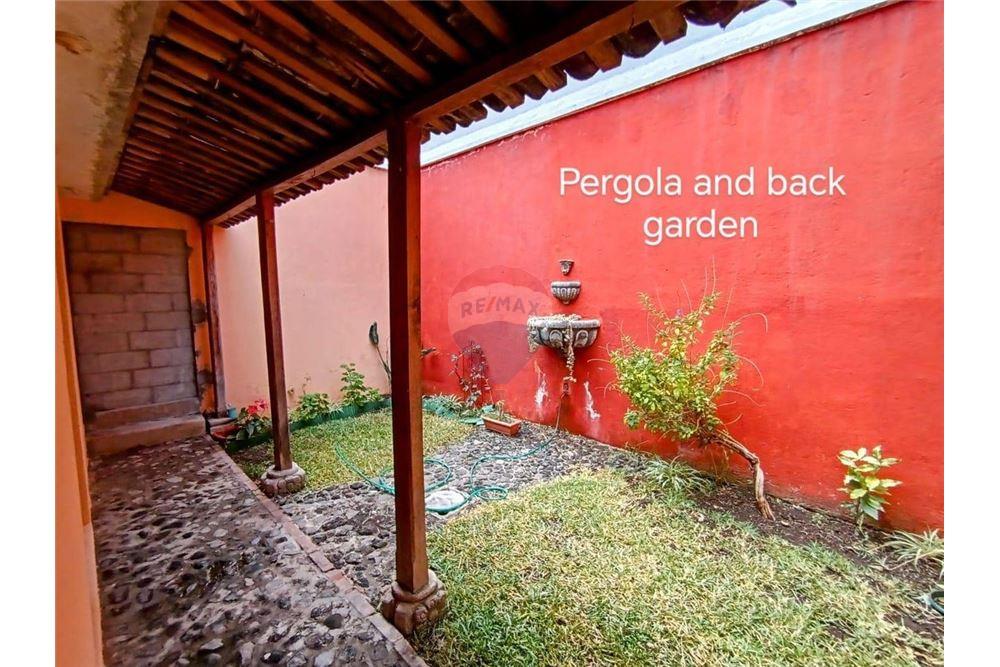 Villa - For Sale - San Pedro Las Huertas, Sacatepéquez, Guatemala - 4 - 90129016-29