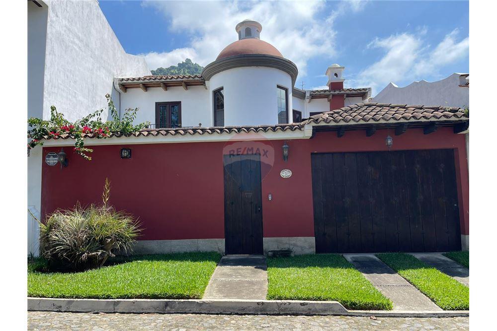 Villa - For Sale - Jocotenango, Sacatepéquez, Guatemala - 1 - 902651007-5