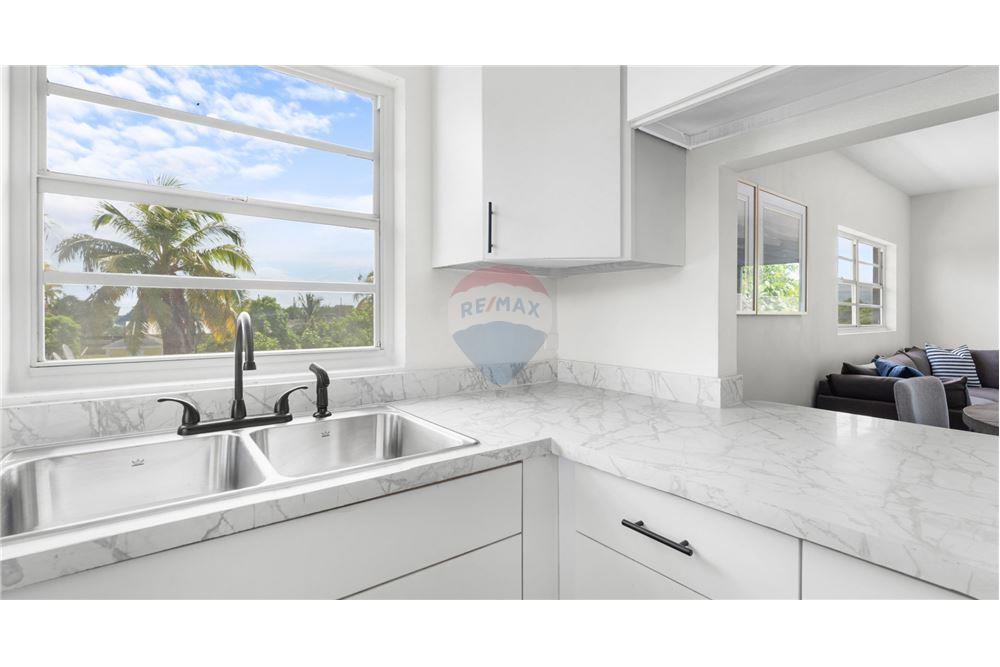 Condo/Apartment - For Sale - W Bay Bch West, West Bay, Cayman Islands - 7 - 90146012-244