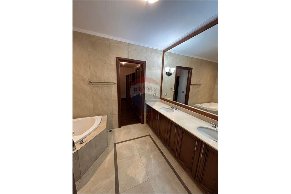Condo/Apartment - For Sale - Zona 14, Guatemala, Guatemala - 13 - 902311022-97