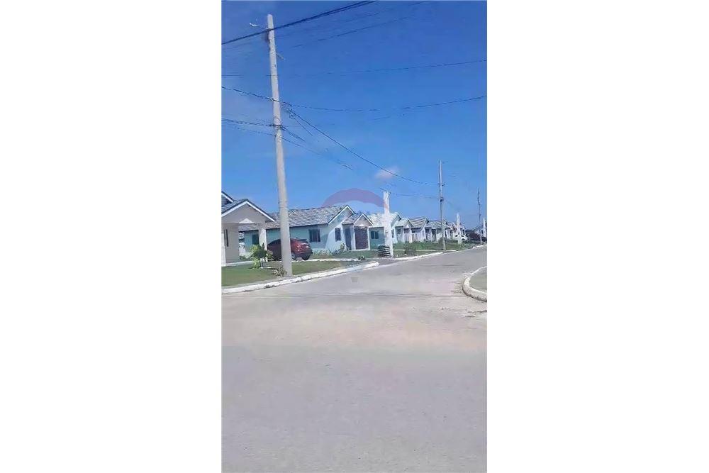 Villa - Venta - Innswood, Saint Catherine, Jamaica - 1 - 901321004-4