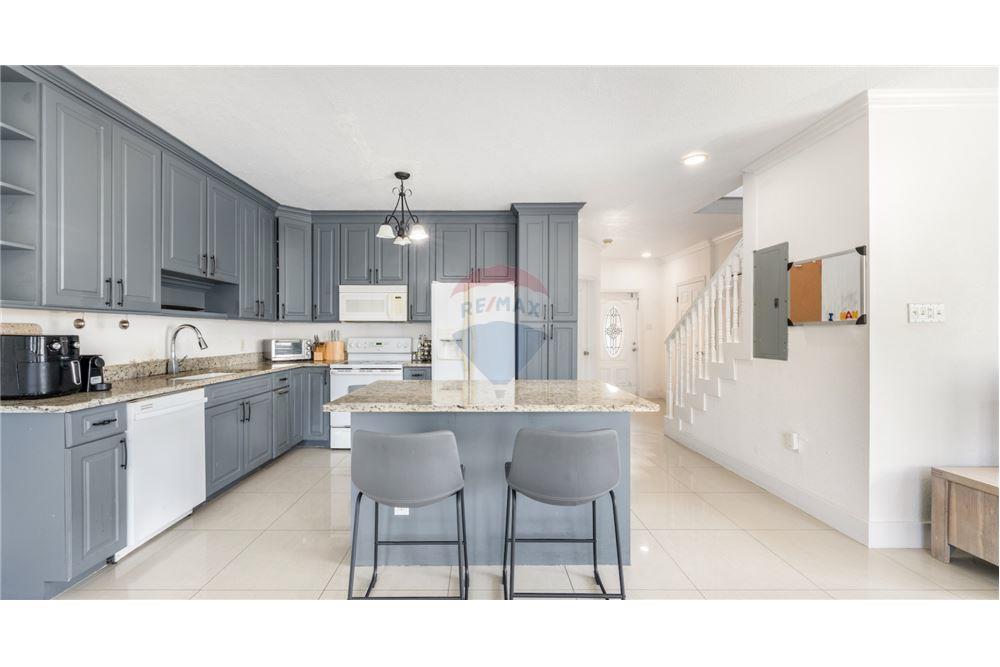 Villa - For Sale - W Bay Bch West, West Bay, Cayman Islands - 5 - 90146044-57