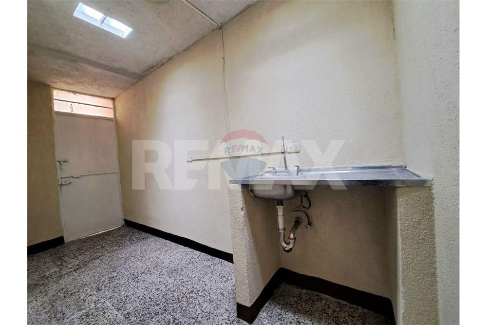 Villa - For Sale - Zona 18, Guatemala, Guatemala - 10 - 902691018-38