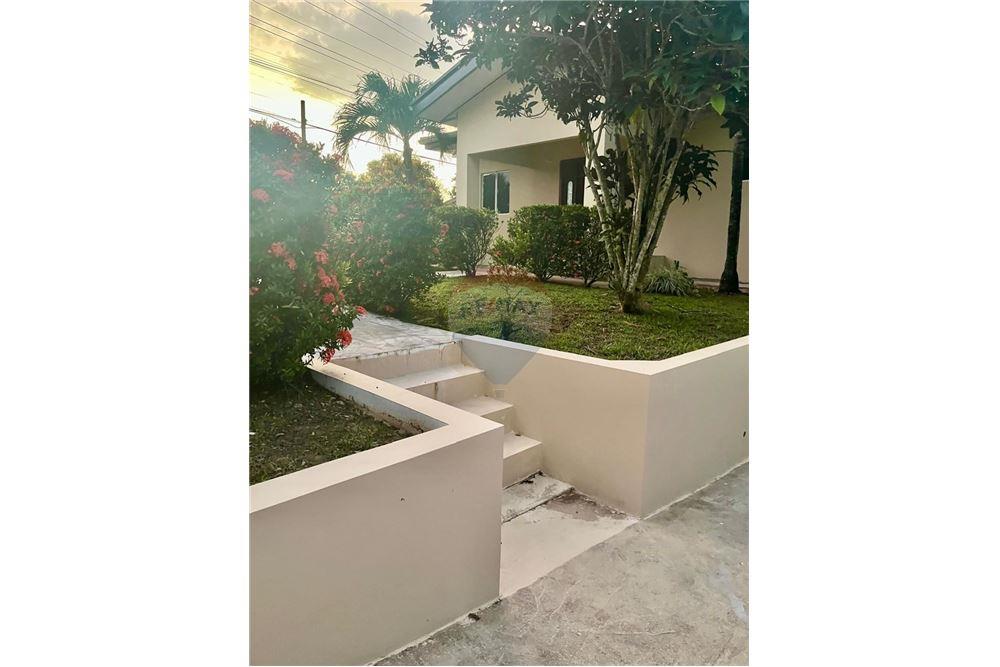 Villa - Te Koop - Caroni, Caroni, Trinidad and Tobago - 2 - 90155111-4