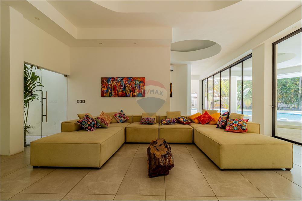 Villa - Venta - Iztapa, Escuintla, Guatemala - 8 - 902091020-5