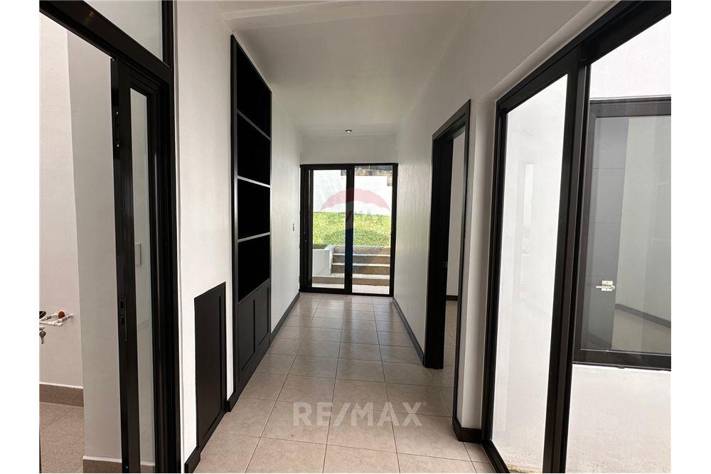 Villa - For Sale - Fraijanes, Guatemala, Guatemala - 5 - 902611006-10