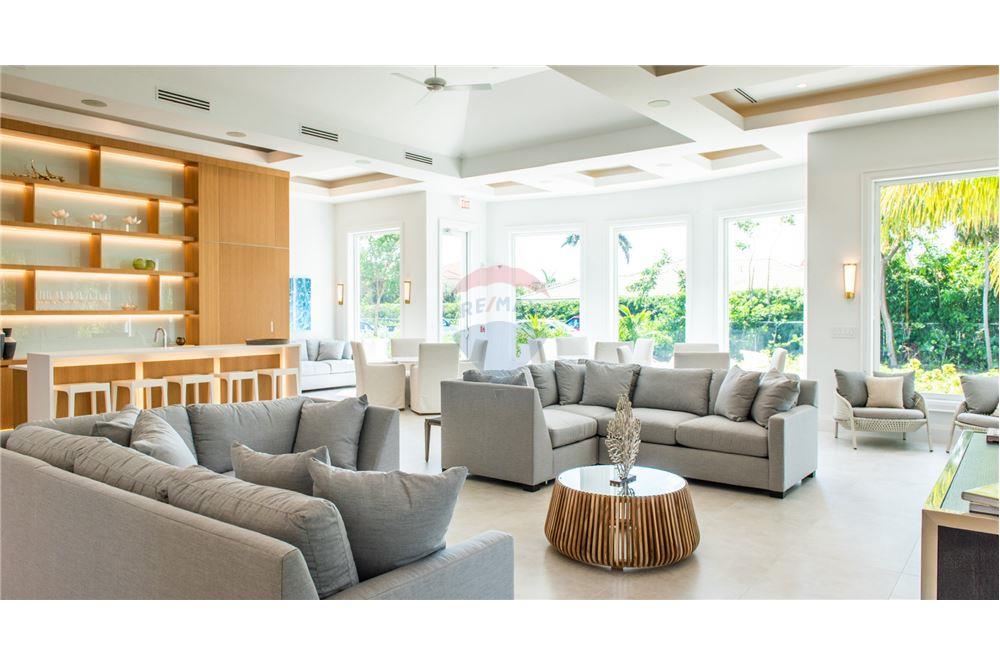 Apartamento/Condominio - Venta - W Bay Bch North, West Bay, Islas Caimán - 18 - 90146001-224