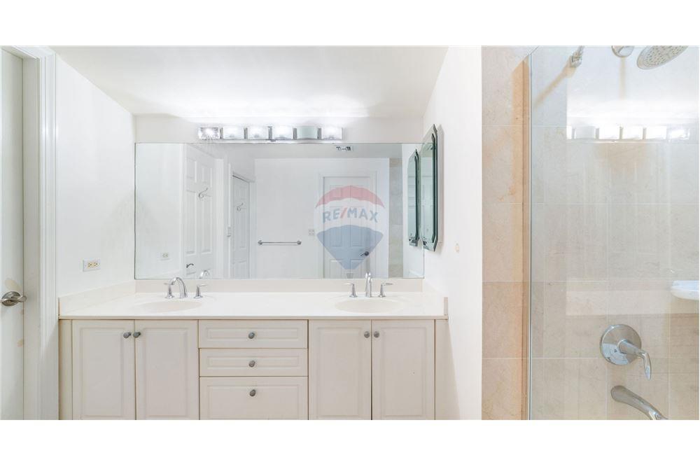 Apartamento/Condominio - Venta - W Bay Bch South, Seven Mile, Islas Caimán - 29 - 90146034-175