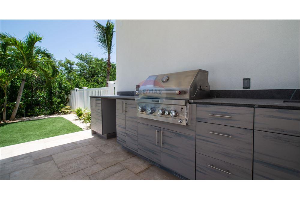 Condo/Apartment - For Sale - W Bay North East, West Bay, Cayman Islands - 6 - 90146058-10