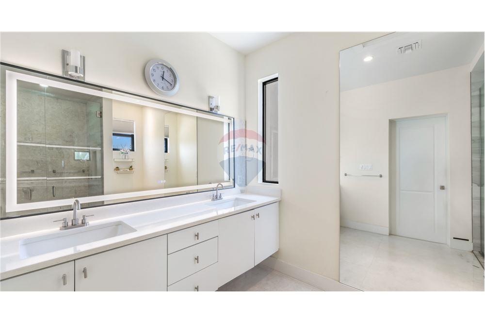 Villa - For Sale - Lower Valley, Savannah, Cayman Islands - 17 - 90146044-61