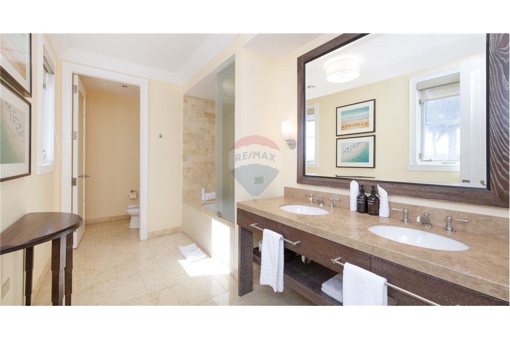 Condo/Apartment - For Sale - W Bay Bch South, Seven Mile, Cayman Islands - 21 - 90146013-835
