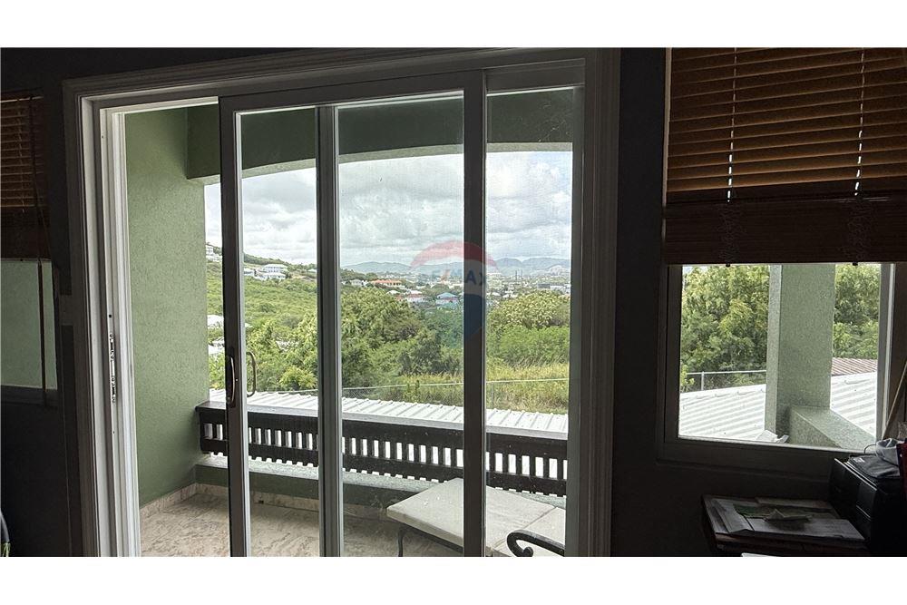 Villa - Te Koop - Paradise View, Parish of Saint John, Antigua and Barbuda - 13 - 902121001-44