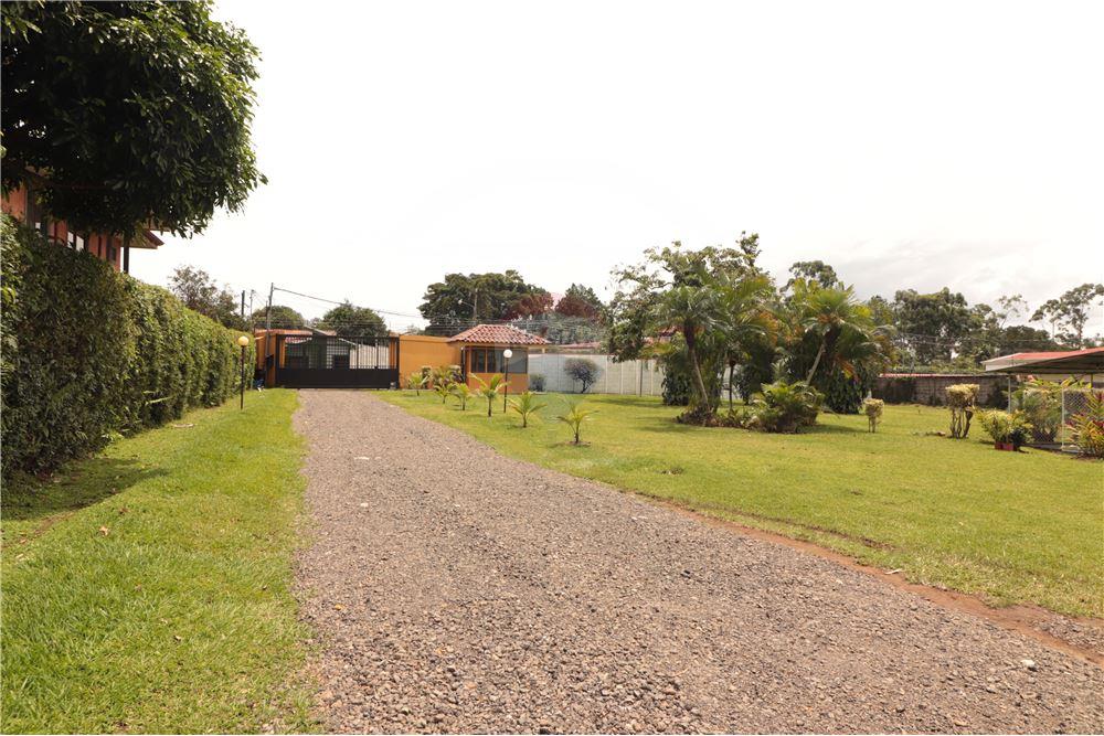 Multi-Family - For Sale - Alajuela, Alajuela- Alajuela, Costa Rica - 19 - 902021012-123