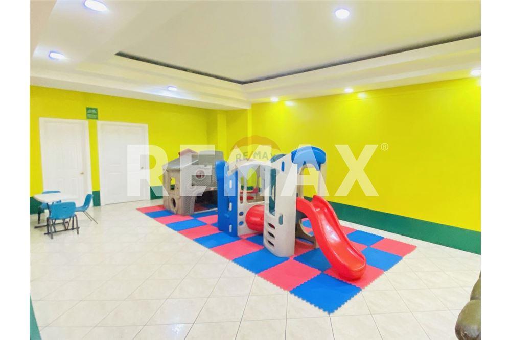 Condo/Apartment - For Sale - Zona 10, Guatemala, Guatemala - 16 - 902311019-26