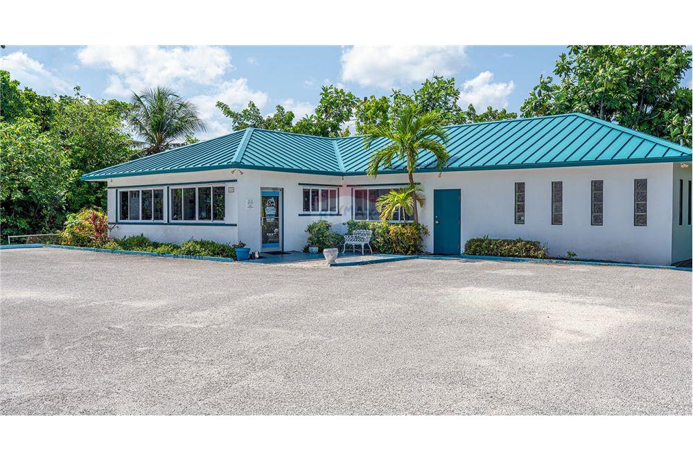 Bedrijfsmatig / Detailhandel - Te Koop - George Town, Grand Cayman, Cayman Islands - 2 - 90146001-235