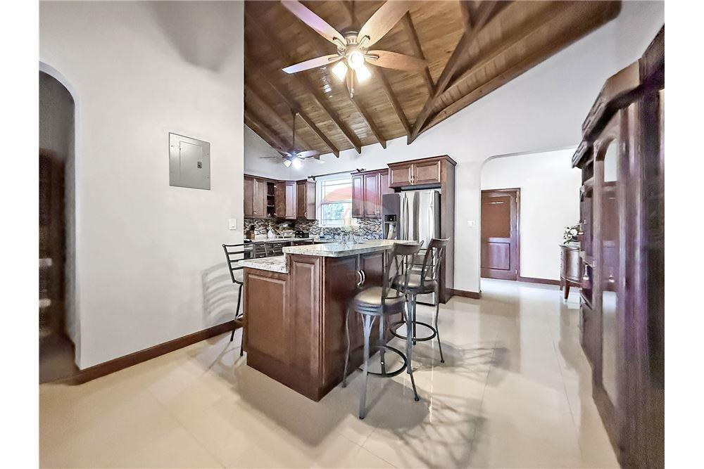 Villa - For Sale - Sea Cows Bay, Tortola South Central, British Virgin Islands - 15 - 90134005-314