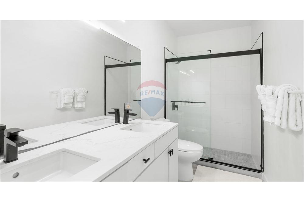 Condo/Apartment - For Sale - W Bay Bch West, West Bay, Cayman Islands - 16 - 90146012-244