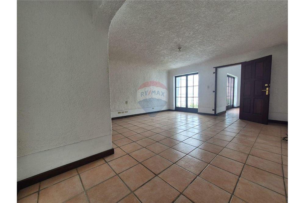 Villa - Venta - La Antigua Guatemala, Sacatepéquez, Guatemala - 2 - 90129014-37