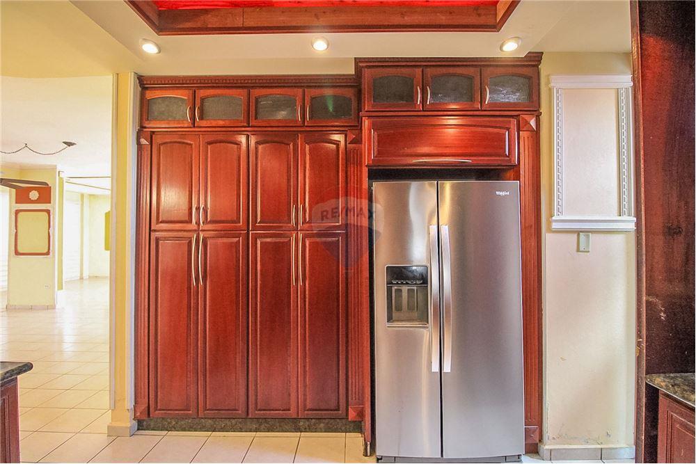 Villa - For Sale - Luquillo, Luquillo, Puerto Rico - 5 - 902461010-9