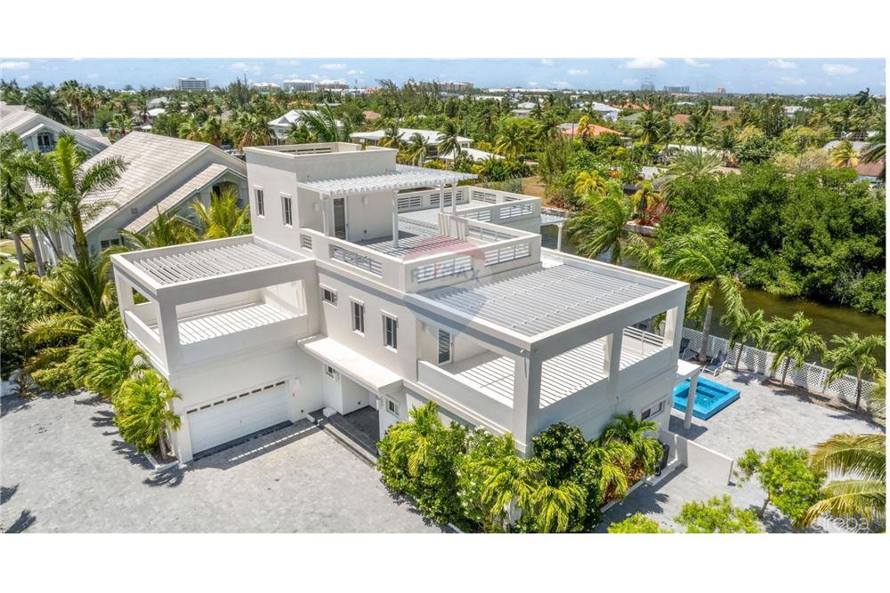 Villa - For Sale - W Bay Bch South, Seven Mile, Cayman Islands - 2 - 90146002-434