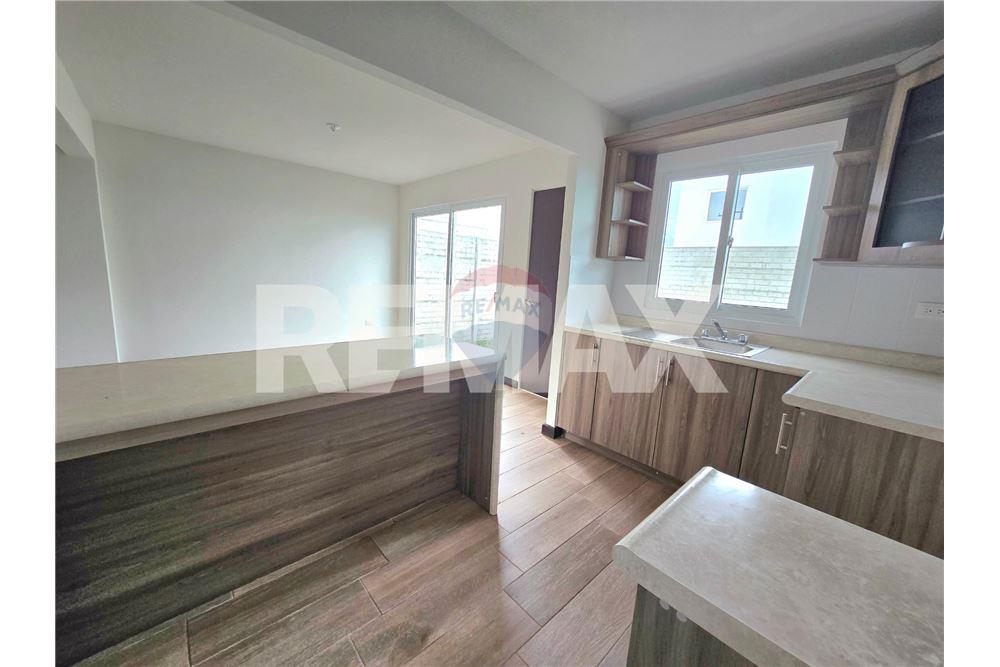 Villa - Venta - San José Pinula, Guatemala, Guatemala - 6 - 902691018-42