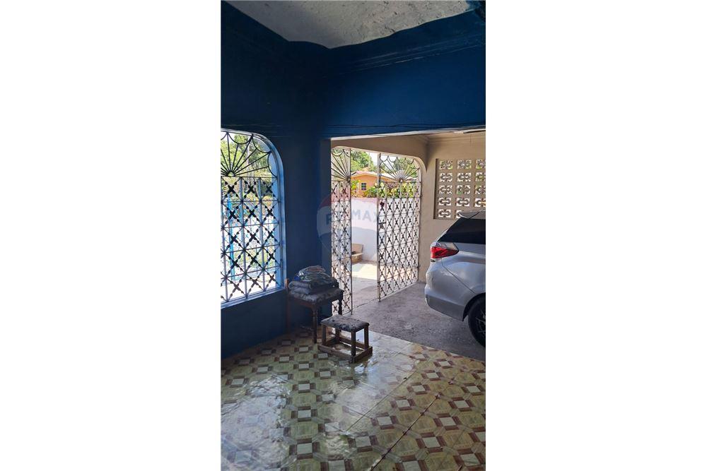 Villa - For Sale - Above Rocks, Saint Catherine, Jamaica - 4 - 901321002-15