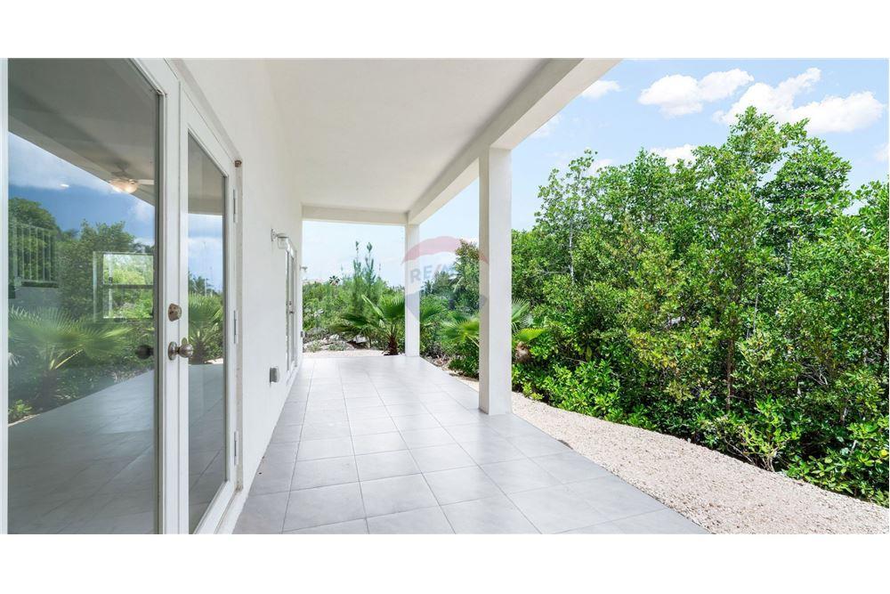 Villa - For Sale - Savannah, Savannah, Cayman Islands - 18 - 90146004-170
