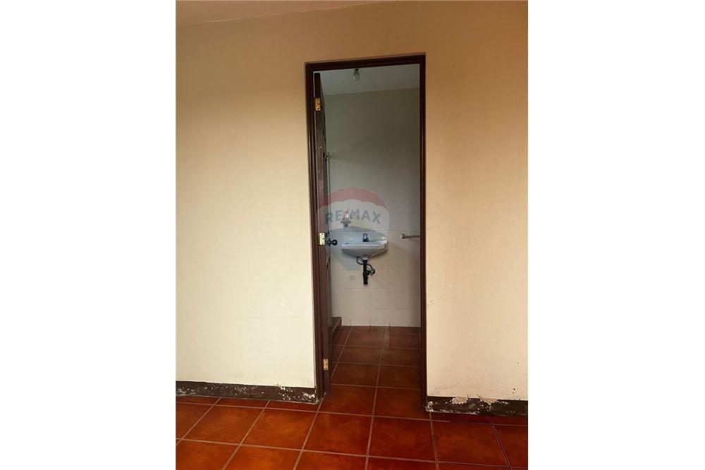 Villa - For Sale - Olintepeque, Quetzaltenango, Guatemala - 11 - 901011001-25