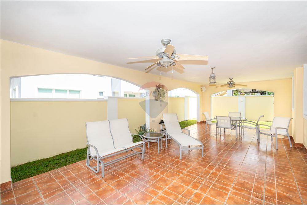 Villa - For Sale - URB Las Palmas Cerro Gordo, Vega Alta, Puerto Rico - 13 - 90107007-116