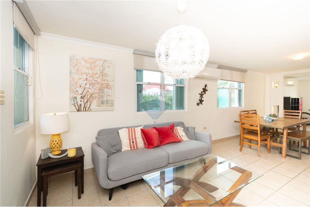 Villa - Te Koop - URB Las Palmas Cerro Gordo, Vega Alta, Puerto Rico - 3 - 90107007-117