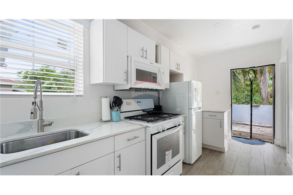 Villa - For Sale - Lower Valley, Savannah, Cayman Islands - 19 - 90146058-23