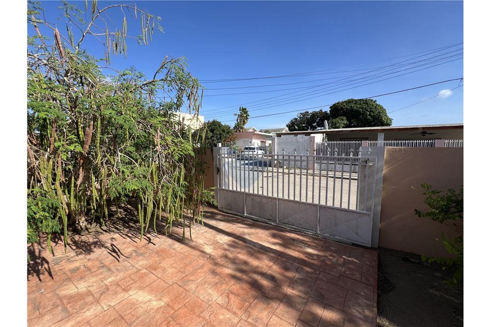 Villa - Te Koop - Oranjestad, Aruba, Aruba - 55862 - 90105035-31