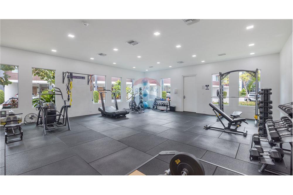 Appartement - Te Koop - W Bay Bch South, Seven Mile, Cayman Islands - 14 - 90146051-40