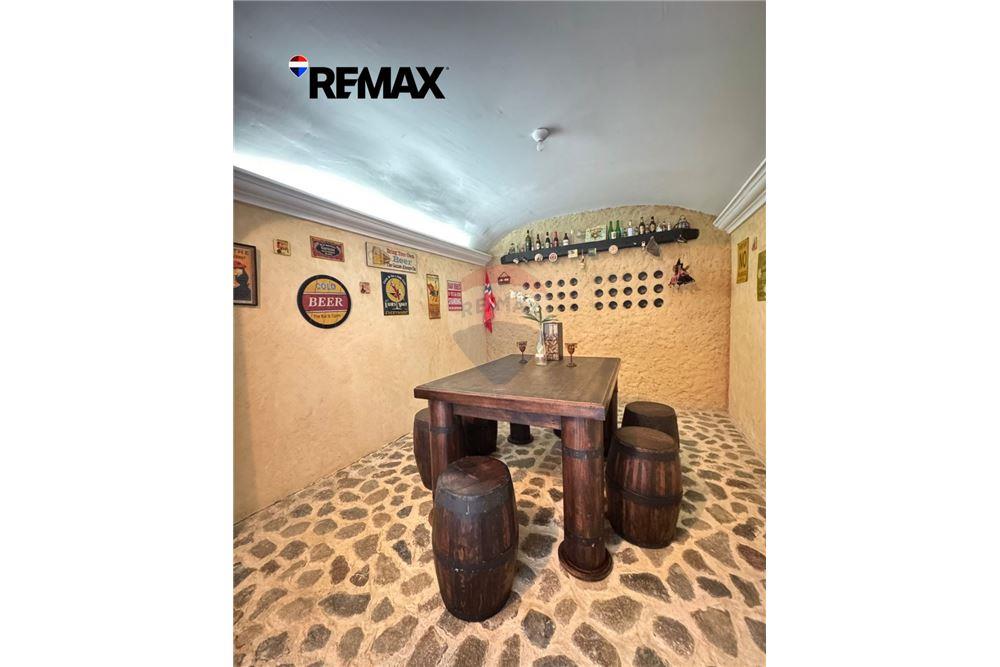 Villa - Venta - Mixco, Guatemala, Guatemala - 29 - 902691016-5