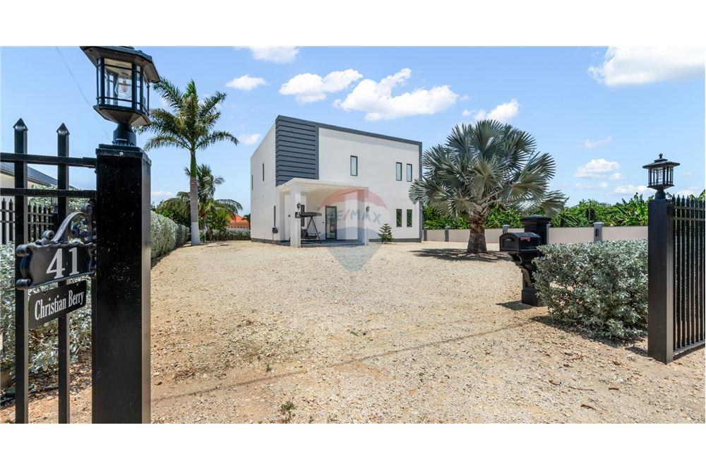 Villa - For Sale - Lower Valley, Savannah, Cayman Islands - 24 - 90146044-61