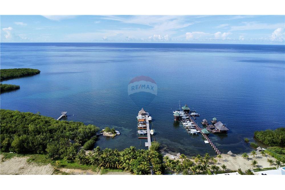 Villa - For Sale - Roatan, Bay Islands, Honduras - 8 - 90143009-436