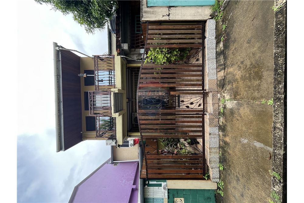 Townhouse - For Sale - Arouca, Saint George, Trinidad and Tobago - 1 - 902551007-2